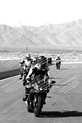 media/Apr-10-2022-SoCal Trackdays (Sun) [[f104b12566]]/Around the Pits/